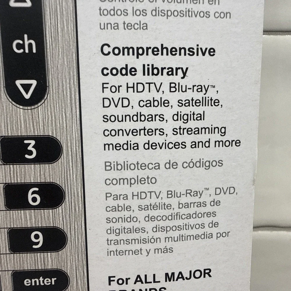 General Electric 33709 4 Device Universal Remote Control - New Silver